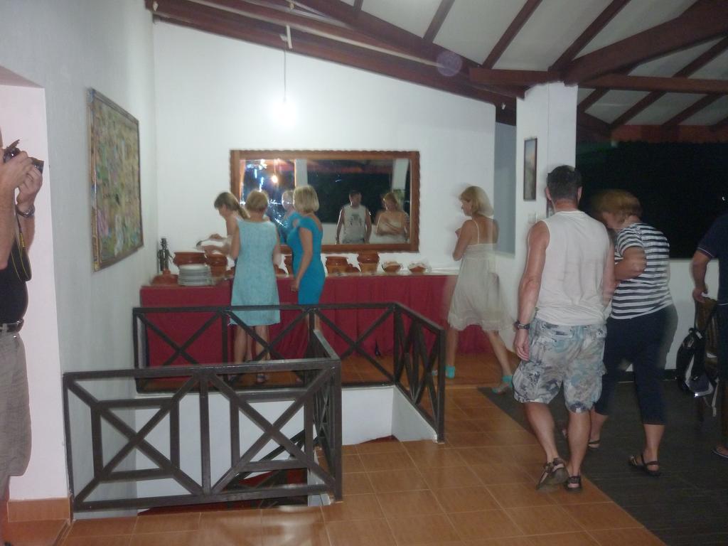 Kandy Holiday Home Exteriör bild